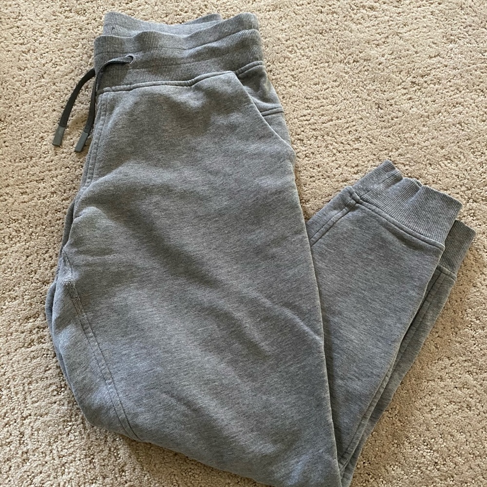 Lululemon grey joggers